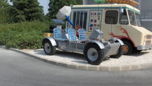 We hebben wat nieuws bij Autovandaag. Vanaf deze week hebben we het onderdeel gespot! Heb je een mooie of bijzondere auto gezien bij jou in de straat, schroom je niet en stuur een foto naar ons en maa