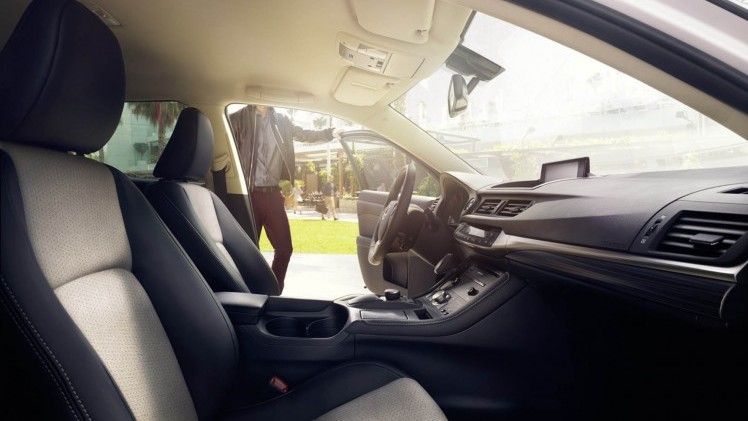 Lexus CT 200h tijdelijk als Executive, een gelimiteerde, luxe versie met 20% bijtelling.