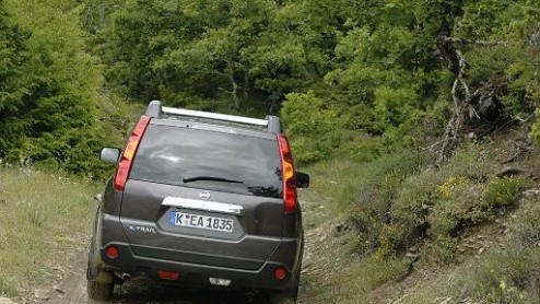 Nissan zet de X-Trail tijdelijk in speciale schijnwerpers. Bij de dealer staat tijdelijk een Limited Edition aan die voor een lagere prijs van eigenaar wisselt; 31.845 euro.