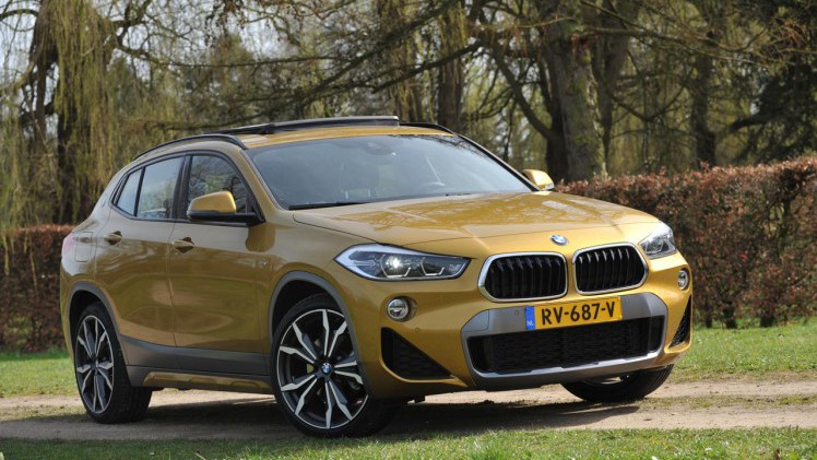 BMW komt met de X2 op dezelfde basis als de X1. Het model is meer een crossover dan een SUV.