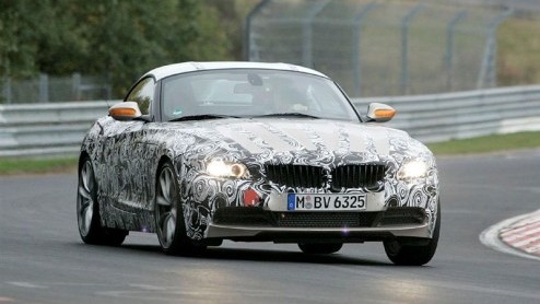 De nieuwe BMW Z4 rijdt al even rond, en langzaamaan wordt deze Beierse roadster van zijn camouflage ontdaan. Dat de nieuwe generatie nog krachtiger oogt en een stalen klapdak meekrijgt is in ieder gev