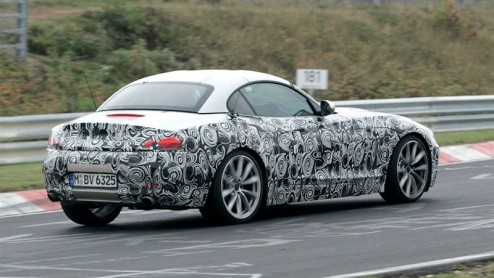 De nieuwe BMW Z4 rijdt al even rond, en langzaamaan wordt deze Beierse roadster van zijn camouflage ontdaan. Dat de nieuwe generatie nog krachtiger oogt en een stalen klapdak meekrijgt is in ieder gev