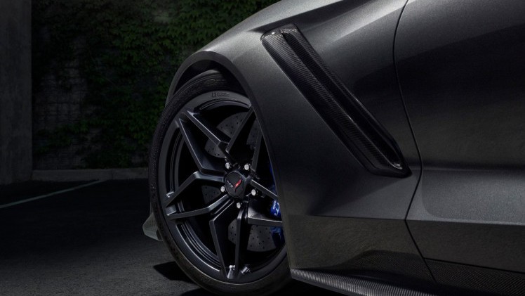 Chevrolet presenteert de snelle ZR1 versie van de huidige Corvette.