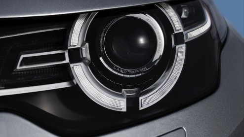 Meld je hier aan voor alle ins and outs over de Land Rover Discovery Sport, de nieuwe veelzijdige compacte SUV. Alle informatie over de nieuwe generatie Discovery.