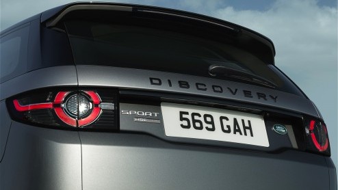 Meld je hier aan voor alle ins and outs over de Land Rover Discovery Sport, de nieuwe veelzijdige compacte SUV. Alle informatie over de nieuwe generatie Discovery.