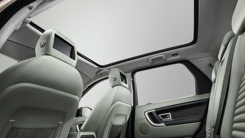 Meld je hier aan voor alle ins and outs over de Land Rover Discovery Sport, de nieuwe veelzijdige compacte SUV. Alle informatie over de nieuwe generatie Discovery.