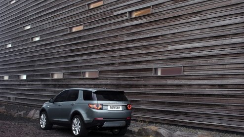 Meld je hier aan voor alle ins and outs over de Land Rover Discovery Sport, de nieuwe veelzijdige compacte SUV. Alle informatie over de nieuwe generatie Discovery.