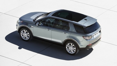 Meld je hier aan voor alle ins and outs over de Land Rover Discovery Sport, de nieuwe veelzijdige compacte SUV. Alle informatie over de nieuwe generatie Discovery.