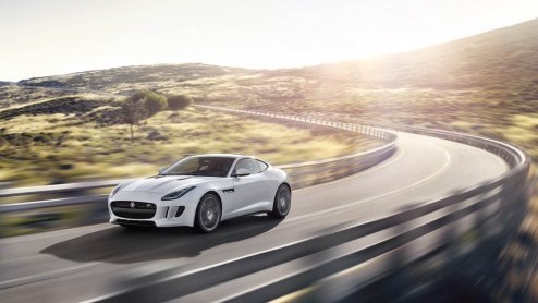 Zelf rijden in een klassieke Jaguar tijdens de Jaguar Heritage Driving Experience