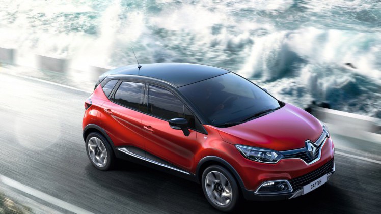 Renault introduceert de nieuwe Captur Limited uitvoering met veel extra's en maakt de TCe 120 motor ook beschikbaar met een handgeschakelde versnellingsbak met zes versnellingen.