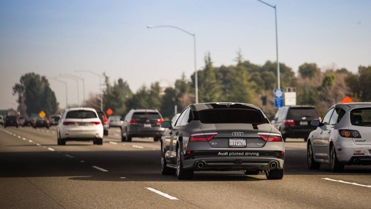 Zelfrijdende Audi A7 Sportback van Silicon Valley naar Las Vegas gereden voor CES 2015.