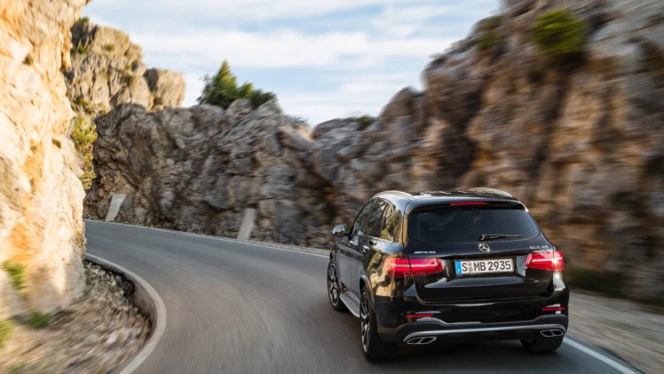 Mercedes voegt een zescilinder toe aan het gamma van de GLC. De 3.0 V6 biturbo is voorbehouden aan de Mercedes-AMG GLC 43 4Matic.