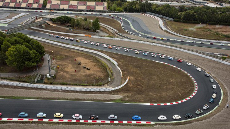Seat probeerde zoveel mogelijk overgebleven exemplaren van de legendarische 600 bij elkaar te krijgen voor vermelding in het Guinness Book of Record.