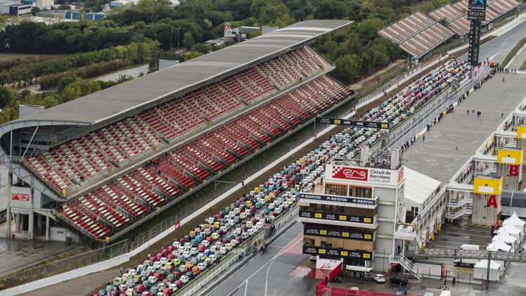 Seat probeerde zoveel mogelijk overgebleven exemplaren van de legendarische 600 bij elkaar te krijgen voor vermelding in het Guinness Book of Record.