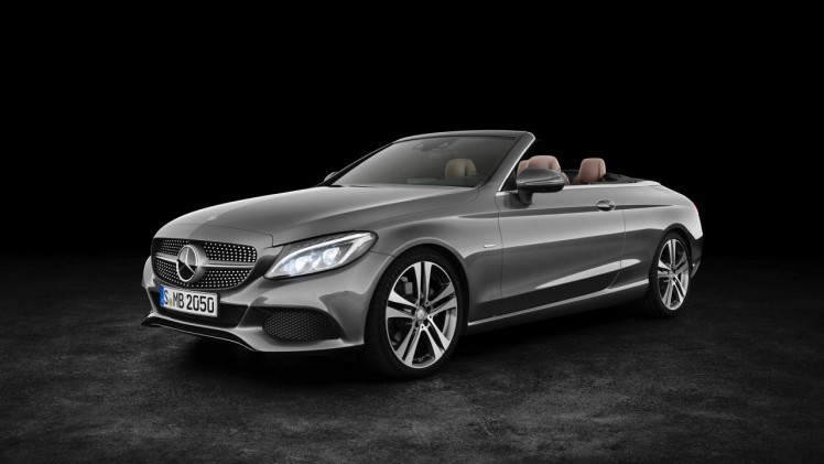 Mercedes-Benz onthult de C-Klasse Cabriolet op de Autosalon van Geneve en introduceert de cabriolet vanaf de zomer in Nederland.