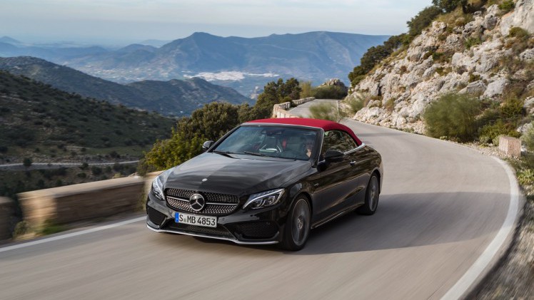 Mercedes-Benz onthult de C-Klasse Cabriolet op de Autosalon van Geneve en introduceert de cabriolet vanaf de zomer in Nederland.
