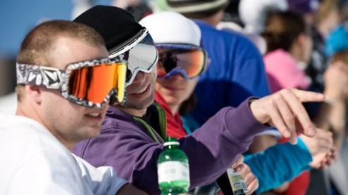 Het nuttige met het aangename verenigen. Dat is wat we hebben gedaan door af te reizen naar Zwitserland en zowel de Autosalon van Genve als het grootste Europese snowboardevenement te bezoeken: Burto