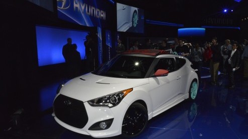 Het is je misschien al opgevallen, de LA Auto Show is in volle gang. Het is een bijzonder jaar voor de organisatie, want er staan meer primeurs dan ooit. Kijk en geniet van al het moois op automobiel 