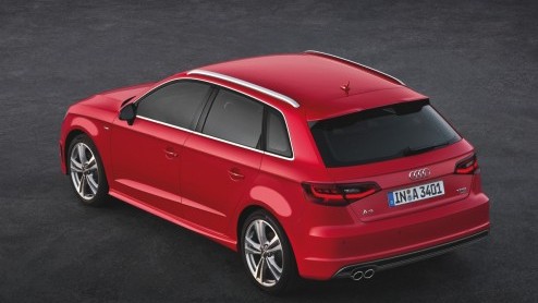 Toen Audi in april de nieuwe A3 introduceerde, was meteen duidelijk dat de vijfdeursversie al ver in de pijplijn zat. Hij heet weer Sportback en al moet de klant er nog minimaal tot februari 2013 op w