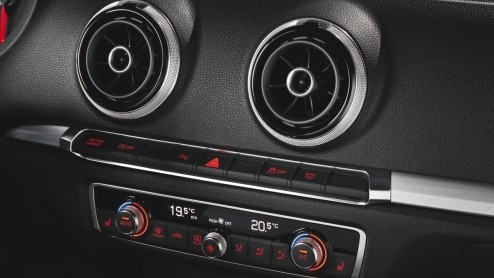 Toen Audi in april de nieuwe A3 introduceerde, was meteen duidelijk dat de vijfdeursversie al ver in de pijplijn zat. Hij heet weer Sportback en al moet de klant er nog minimaal tot februari 2013 op w