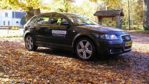Wie een leuk bedrag te besteden heeft voor een nieuwe auto, komt vaak bij de grotere sedans, SUVs of stationwagons uit. In het geval van Audi zou men al snel voor een A4 of A6 gaan. Maar er zijn mens