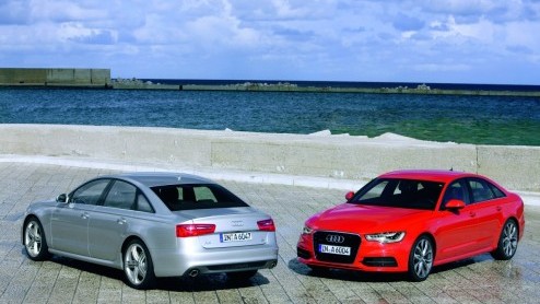 Audi wilt niet wachten op de AutoRAI en zet de splinternieuwe A6 alvast bij de dealer. De succesvolle zakensedan staat vanaf vandaag in de showroom met een vier- of zescilinder vanaf 46.900 euro.