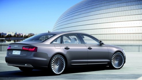 De Audi A6 Hybrid is sinds kort al een feit, maar een plug-in hybride versie was er nog niet. Toch lijkt een dergelijke aandrijflijn geen toekomstmuziek meer want Audi presenteert in Peking de A6 L e-