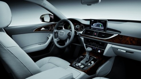 De Audi A6 Hybrid is sinds kort al een feit, maar een plug-in hybride versie was er nog niet. Toch lijkt een dergelijke aandrijflijn geen toekomstmuziek meer want Audi presenteert in Peking de A6 L e-