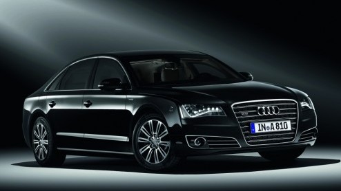Op zoek naar cht veilig vervoer? Audi is 450 uur aan het studeren geweest hoe hun vlaggenschip A8 in de toekomst nog beter bestand is 'tegen invloeden van buitenaf'. De A8 L Security is inmiddels vri