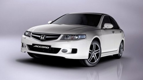 Als Japans automerk kan Honda natuurlijk niet de Tokyo Motor Show aan de neus voorbij laten gaan. We toonden onlangs al de Honda CR-Z concept, maar er is meer toekomstmuziek te melden. Op de stand sta