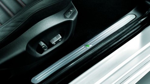 Alfa introduceert het Pack QV Sportiva op de MiTo en Giulietta. Dit sportpakket benadert de looks van de echte QV-topmodellen vanaf 1350 euro meerprijs. Laat maar zien!