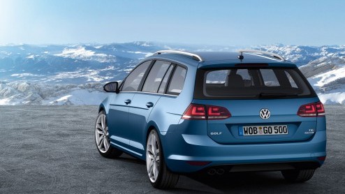 Nieuwe Volkswagen Golf VII Variant naar de dealer. Prijzen vanaf 21.450 euro.