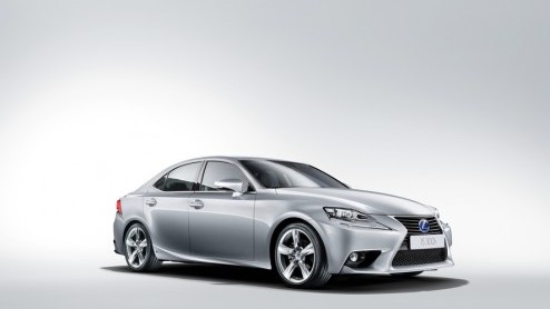 Lexus heeft alle prijzen van de nieuwe IS 300h vrijgegeven.