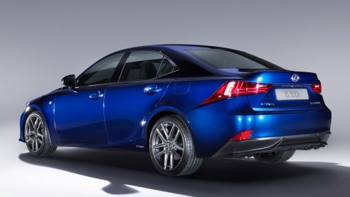 Lexus heeft alle prijzen van de nieuwe IS 300h vrijgegeven.