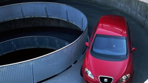 Seat geeft de toch al succesvolle Altea nog een zetje in de rug en introduceert Altea Comfortstyle. Een complete uitvoering met aangename luxe voor een geringe meerprijs, maar die ook is voorzien van