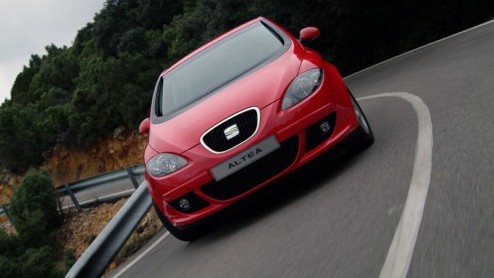 Seat geeft de toch al succesvolle Altea nog een zetje in de rug en introduceert Altea Comfortstyle. Een complete uitvoering met aangename luxe voor een geringe meerprijs, maar die ook is voorzien van