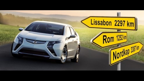 Opel is op de vingers getikt door de reclame Code Commissie, omdat het merk in een advertentie de suggestie had gewekt dat zijn Ampera op alleen elektrische aandrijving 500 kilometer zou kunnen rijden
