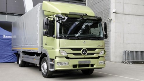Eind deze maand vindt Ecomobiel 2011 plaats. Mercedes-Benz en smart zijn flink vertegenwoordigd op de beursvloer met autos voorzien van alternatieve aandrijflijnen zoals aardgas, elektriciteit en wat
