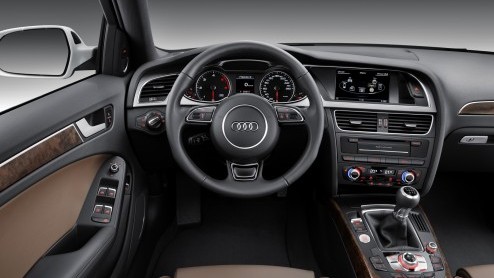 In navolging van de Audi A5 wordt ook de A4 opgefrist. De populaire middenklasser is vanaf februari 2012 in Nederland, dankzij de nieuwe 1.8 TFSI en 2.0 TDIe ook met 20% bijtelling. Prijzen beginnen b