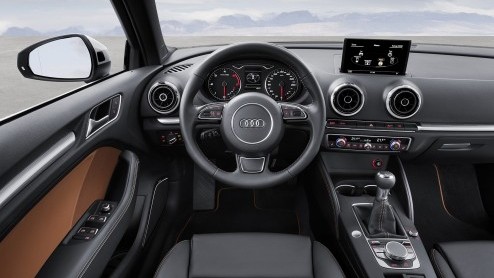 Audi A3 Limousine. Prijzen vanaf 28.500 euro, maar introductie vanaf september bij de dealer. Diverse uitvoeringen met 20% bijtelling.