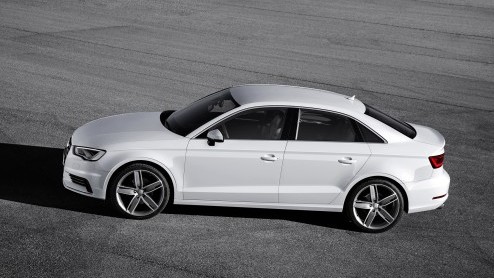 Audi A3 Limousine. Prijzen vanaf 28.500 euro, maar introductie vanaf september bij de dealer. Diverse uitvoeringen met 20% bijtelling.