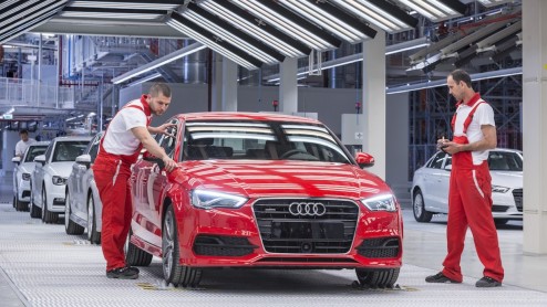 Audi gaat nieuwe A3 en Q3 produceren in Brazillie. In 2016 rollen ook nieuwe Audi's in Mexico van de band.