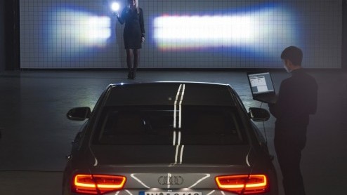 Eind dit jaar introduceert Audi op de vernieuwde A8 de zogeheten matrix LED-koplampen.