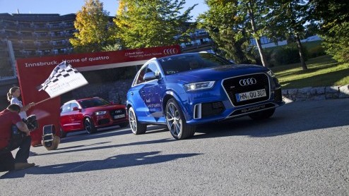 Audi kreeg 30 jaar geleden een dochter: quattro GmbH. Hier worden alle huidige RS-modellen ontwikkeld en gebouwd. Tijd voor een feestje met verschillende RS-modellen waaronder de nieuwe RS Q3.