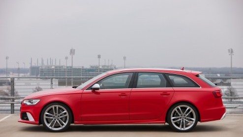 De Audi RS6 Avant is er vanaf 137.900 euro.