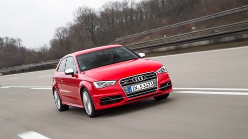Audi S3 2.0 TFSI 300 pk autotest. Ook verkrijgbaar als Sportback en later als Limousine.