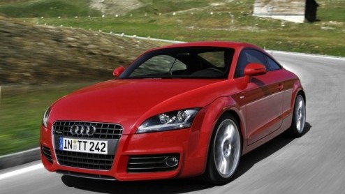 Vele dromen zijn uitgekomen, maar ook een heleboel niet. Audi stelt namelijk in Genve de Audi TT 2.0 TDI voor. Jawel, deze sportscoup, of cabriolet verschijnt ook als snelle diesel op de wegen. Dez