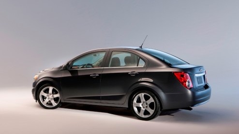 Chevrolet heeft reeds in Amerika het doek getrokken van de Aveo en Aveo sedan. Uiteraard is het duo vertegenwoordigd op de Autosalon van Genve, zodat ze nog deze zomer de weg op kunnen gaan. Het merk