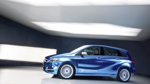 Mercedes-Benz is klaar om een elektrisch aangedreven B-Klasse als studiemodel te presenteren. De B-Klasse Electric Drive schittert daarom eind deze maand in Parijs.