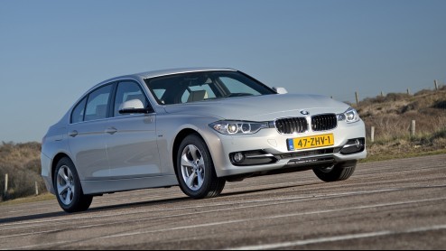Met de komst van zes nieuwe modellen in de 1 en 3 Serie beschikt BMW in ons land nu over tien autos die ook in 2013 een bijtelling van 20 procent kennen. Daaronder is de 320i Efficient Dynamics de en